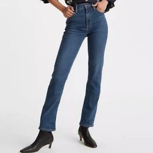 Levi’s Dark Wash Straight Leg Jeans